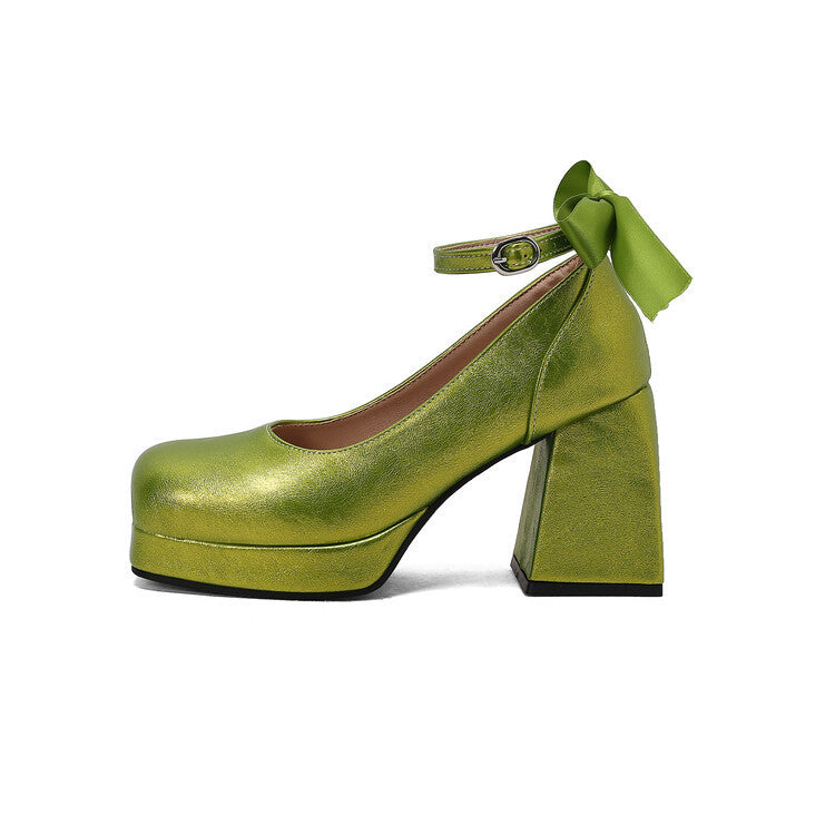 Scarpe Ortopediche Aggraziate dal Look Moderno