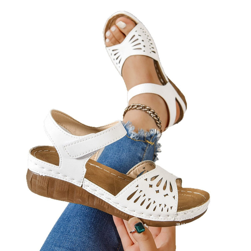 Sandali Ortopediche Aggraziate dal Look Moderno