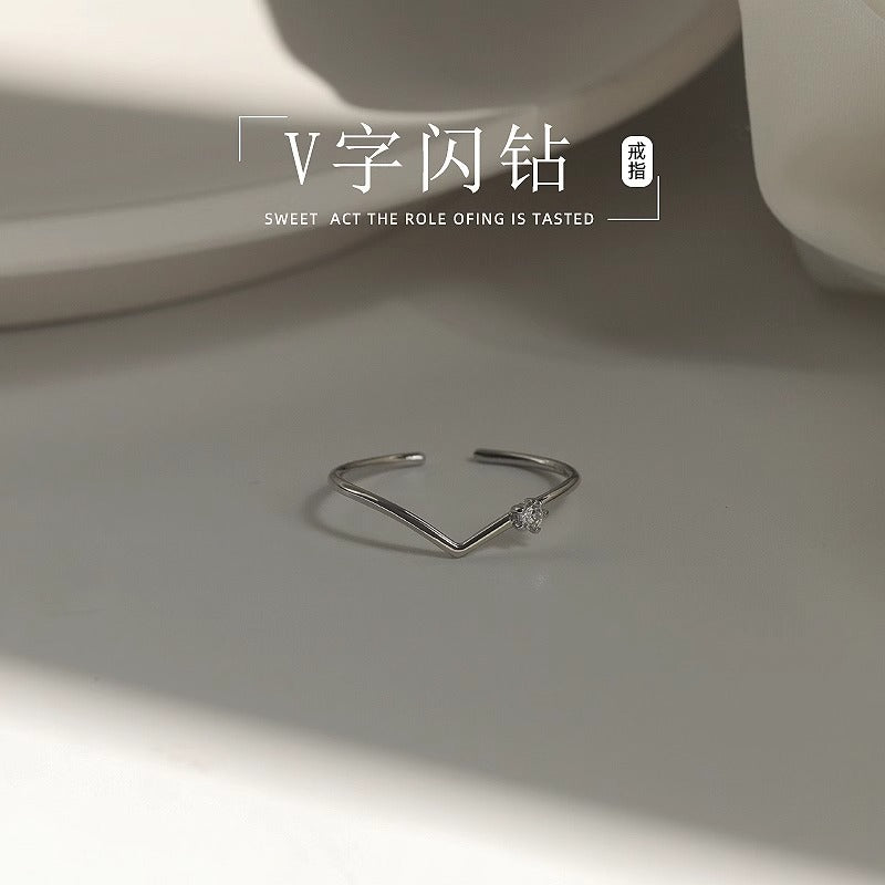 Anello affascinante per ogni occasione