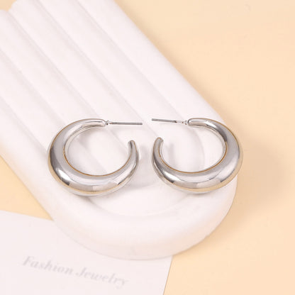 Orecchino bellissimo con stile unico