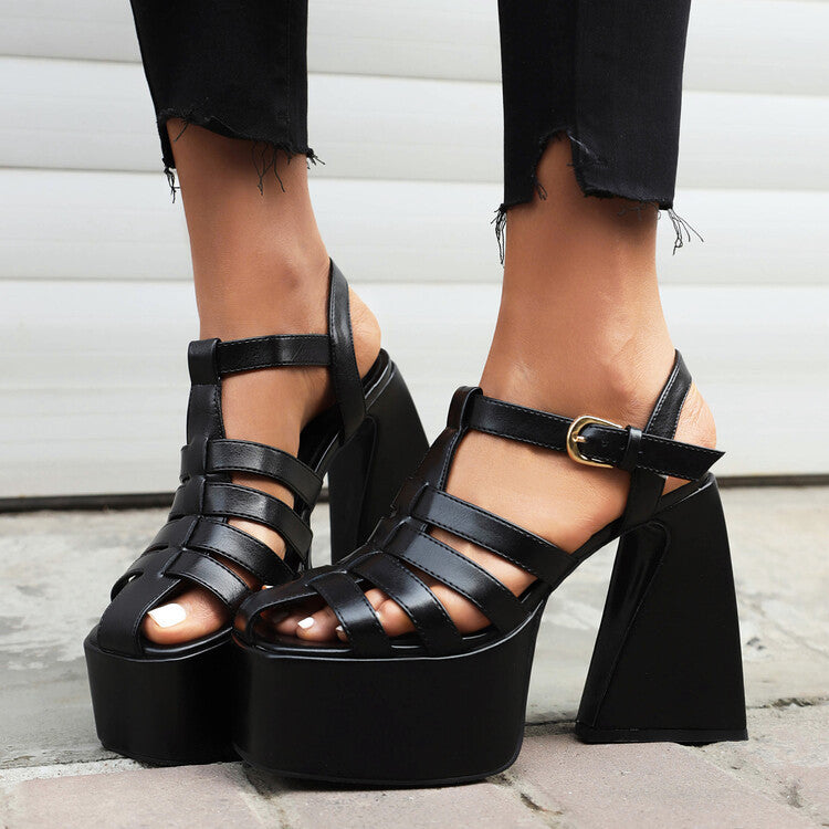 Sandali Ortopediche Aggraziate dal Look Moderno