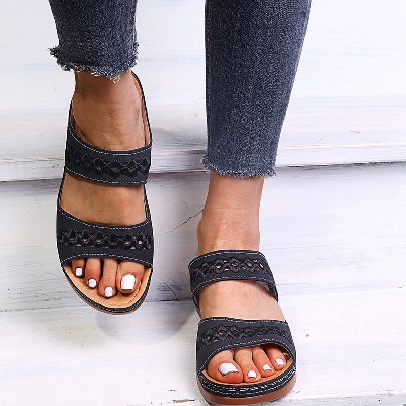 Scarpe Ortopediche Aggraziate dal Look Moderno