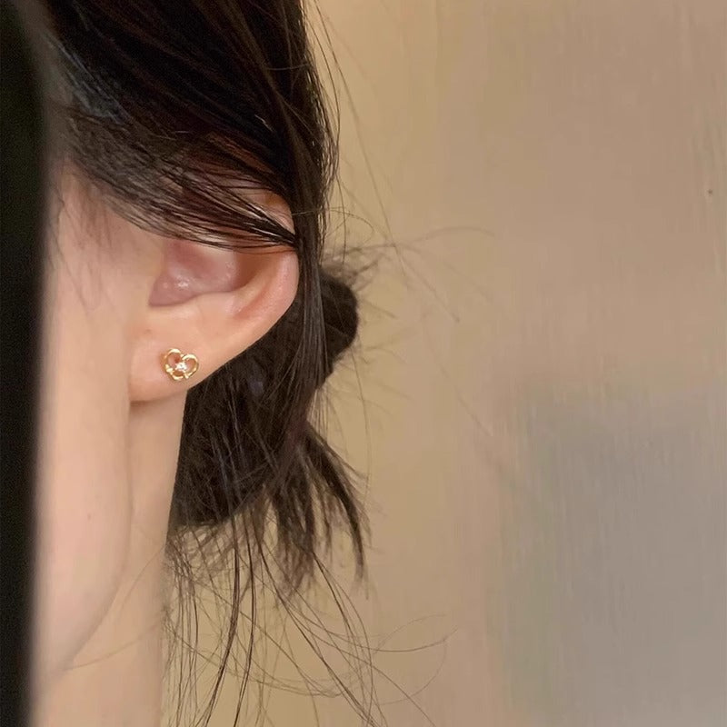 Orecchino bellissimo con stile unico