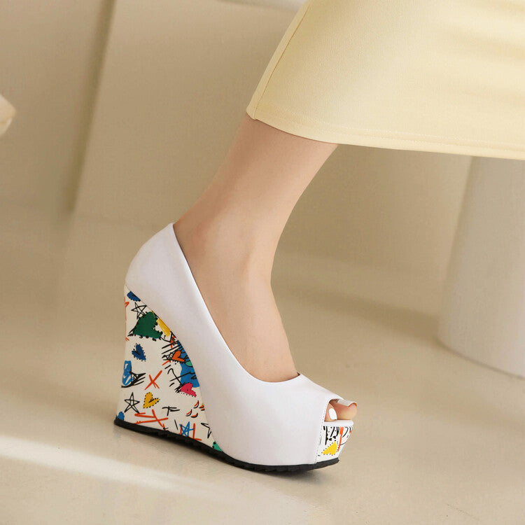 Scarpe Ortopediche Aggraziate dal Look Moderno