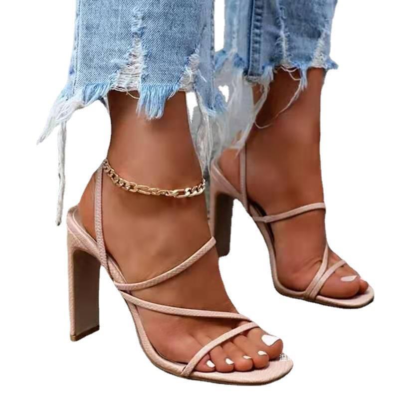 Sandali Ortopediche Chic dal Design Unico