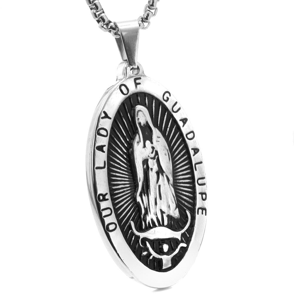 Collana bellissimo con stile unico