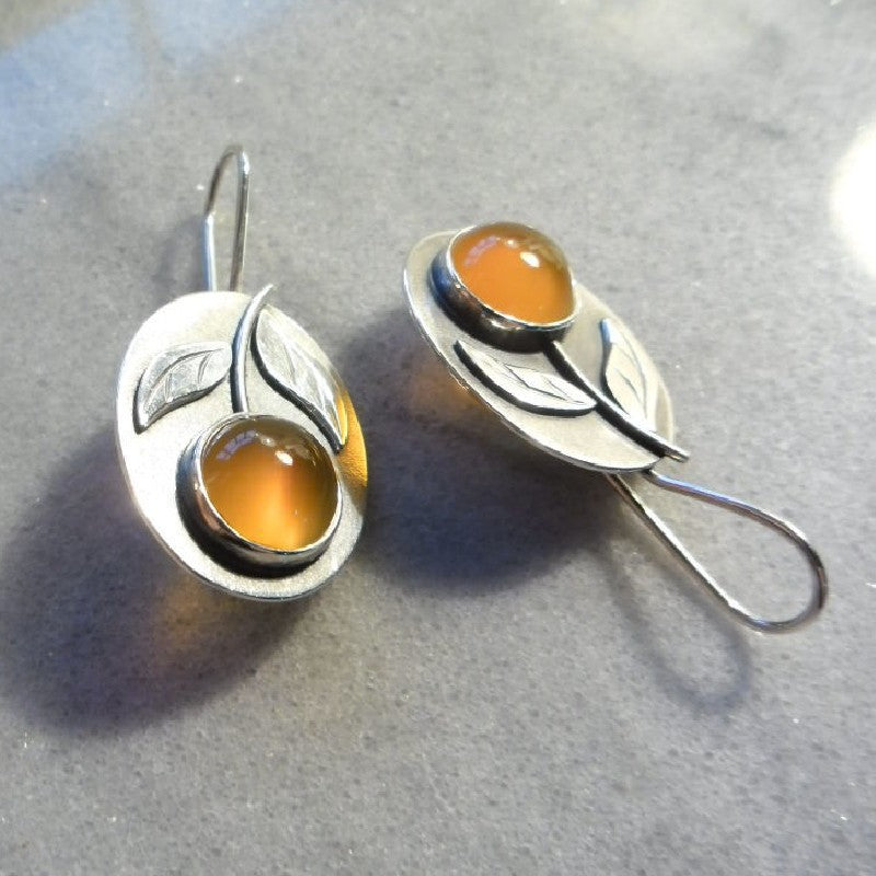 Orecchino vintage fatto a mano