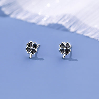 Orecchino stupendo per uso quotidiano