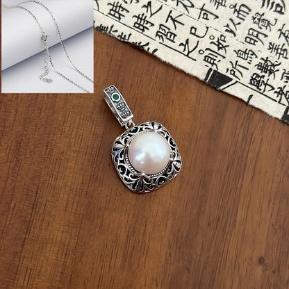 Gioiello artigianale delicato