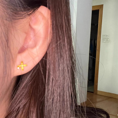 Orecchino classico dal fascino senza tempo