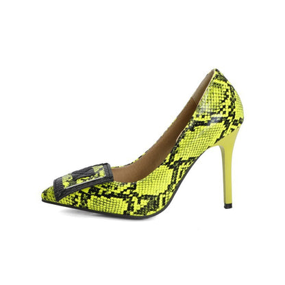 Scarpe Ortopediche Aggraziate dal Look Moderno