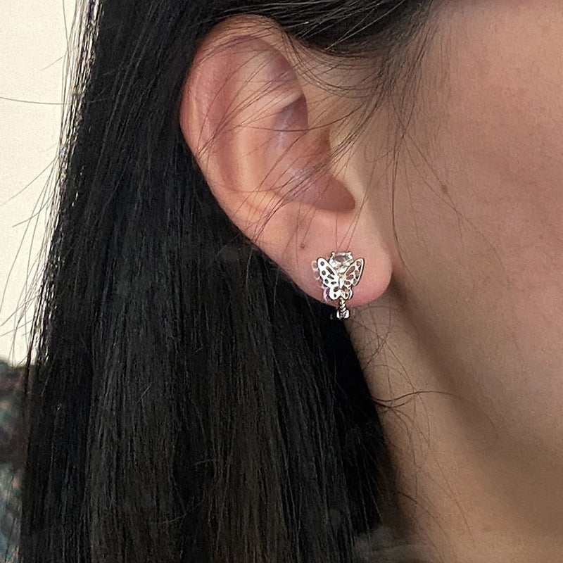 Orecchino romantico per momenti speciali