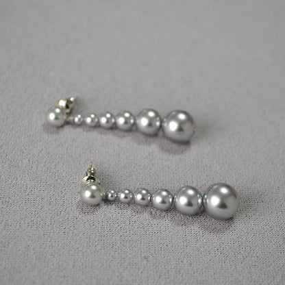 Argento Orecchino artigianale delicato