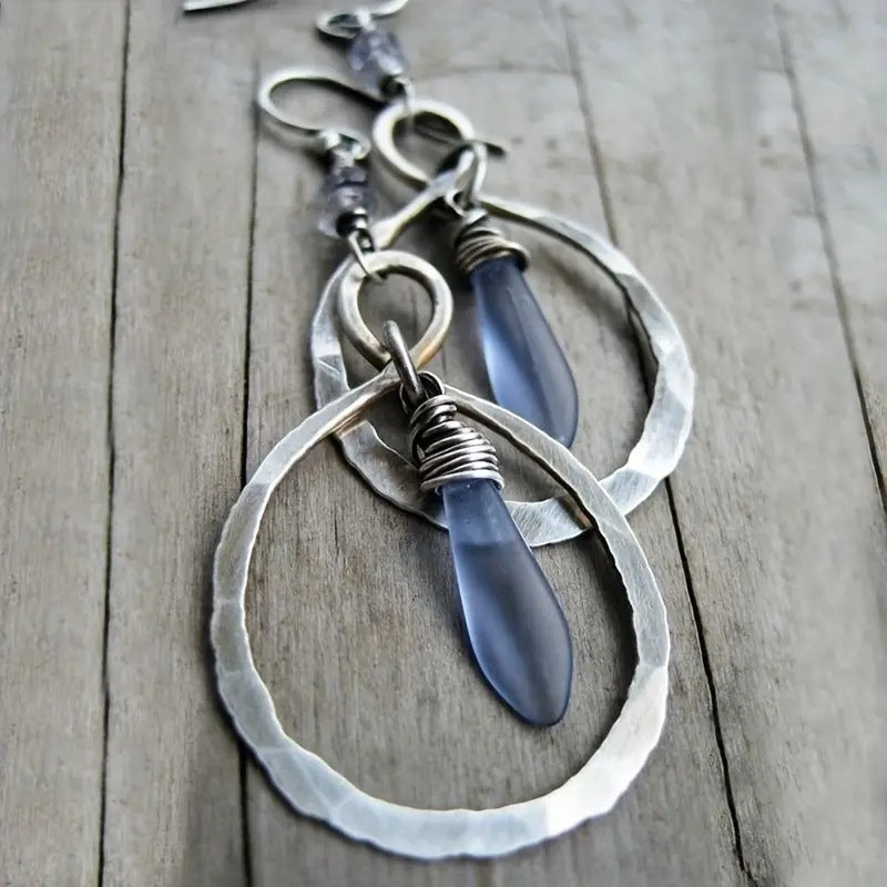 Orecchino vintage fatto a mano