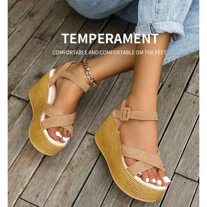 Sandali Ortopediche Aggraziate dal Look Moderno