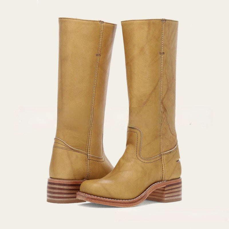 Stivali ortopedici aggraziati per un look moderno