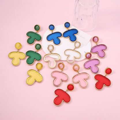 Orecchino artigianale delicato