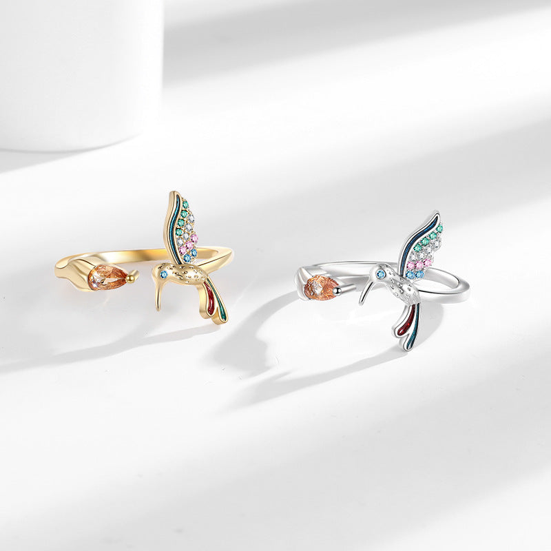 Anello bellissimo con stile unico