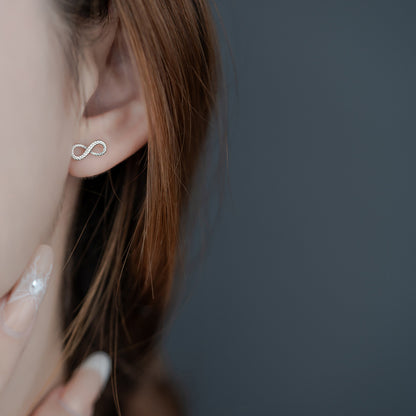 Orecchino elegante per ogni occasione