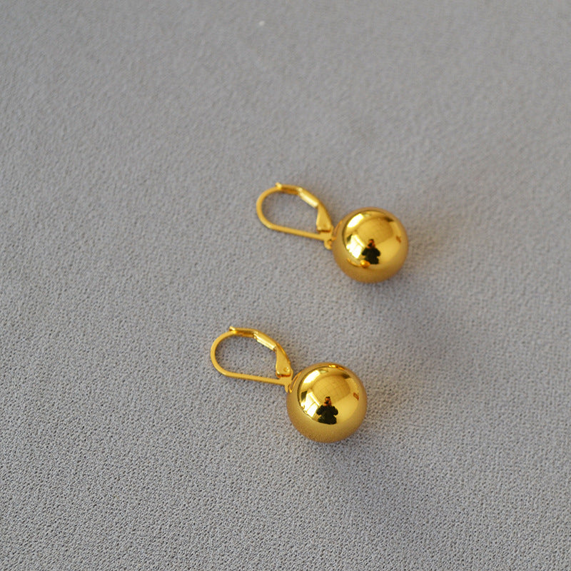 Oro Orecchino affascinante per ogni occasione