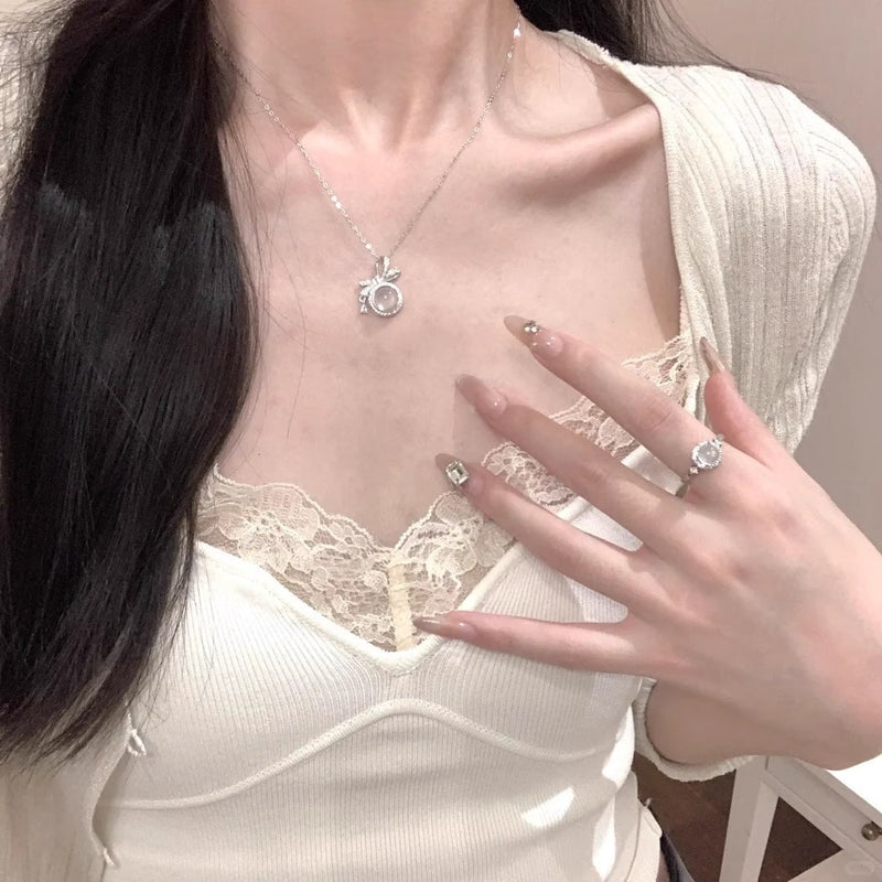 Gioiello artigianale delicato