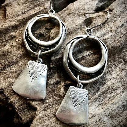 Orecchino elegante per ogni occasione