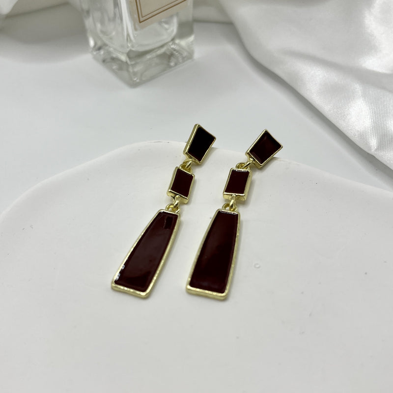 Orecchino elegante per ogni occasione