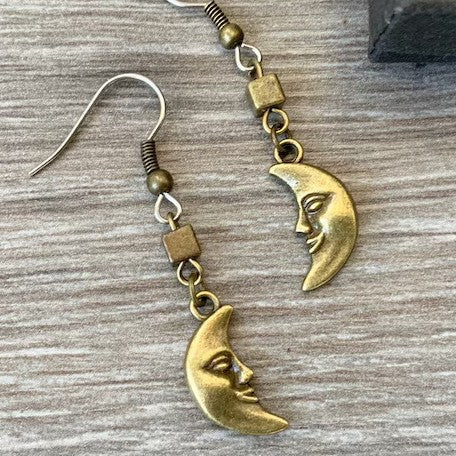 Orecchino affascinante per ogni occasione