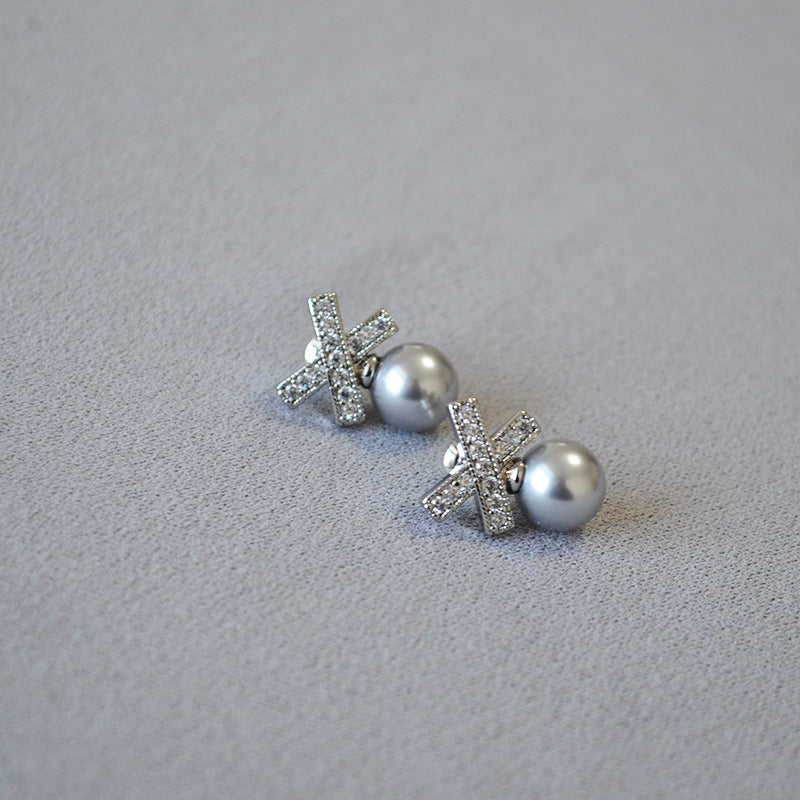 Argento Orecchino artigianale delicato