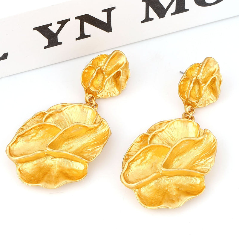 Orecchino vintage fatto a mano