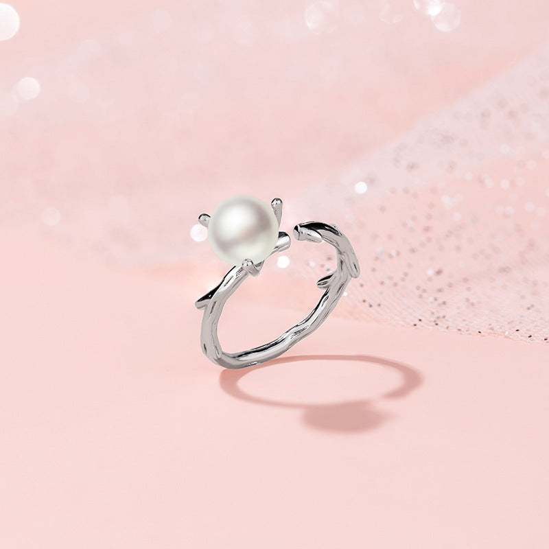 Anello affascinante per ogni occasione