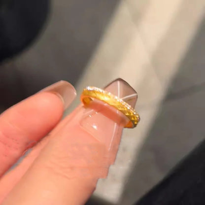 Anello bellissimo con stile unico