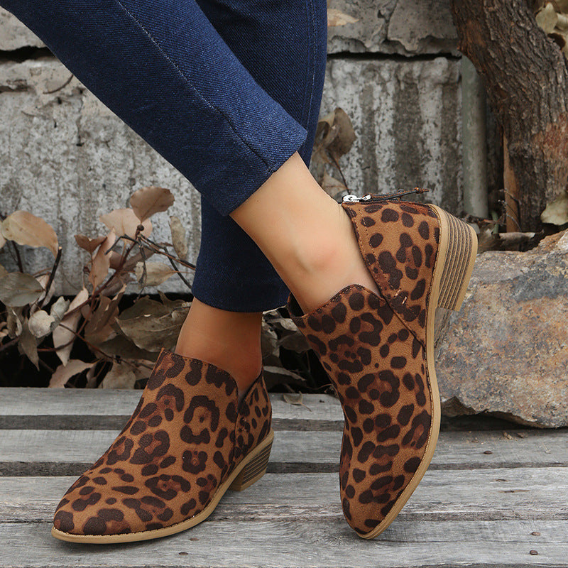 Stivali Ortopediche Aggraziate dal Look Moderno
