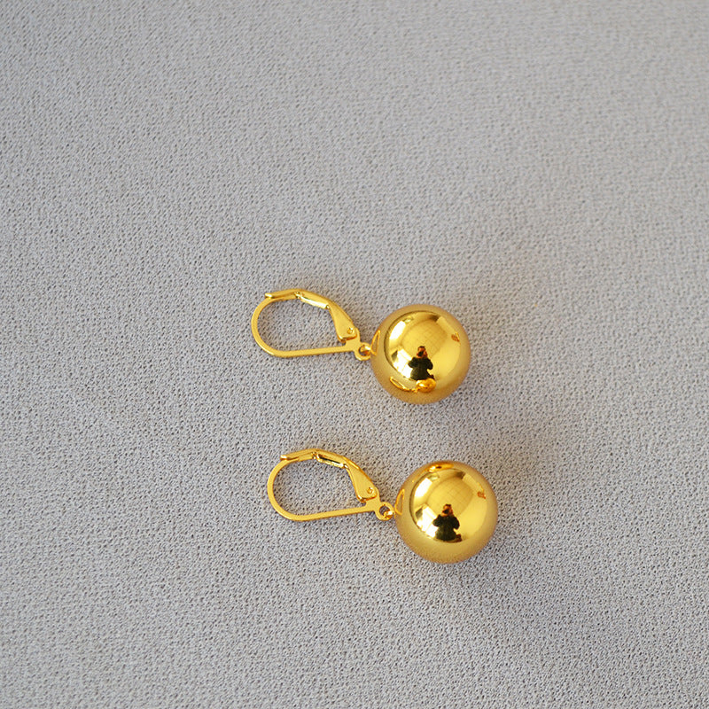 Oro Orecchino affascinante per ogni occasione