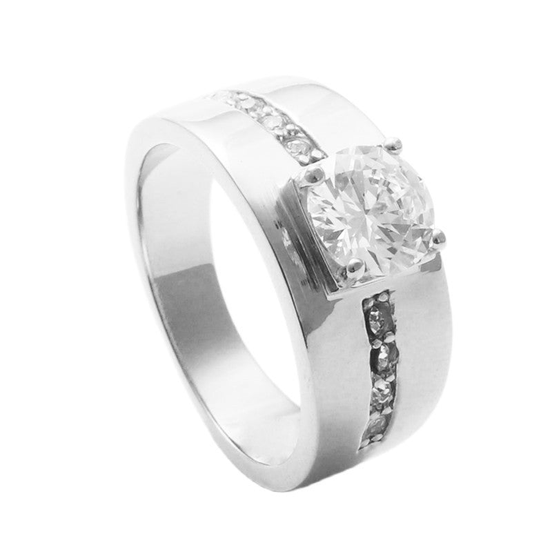 Anello bellissimo con stile unico