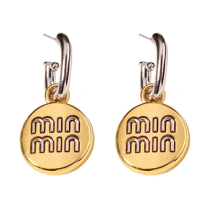 Orecchino elegante per ogni occasione