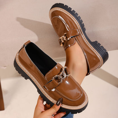 Scarpe Ortopediche Aggraziate dal Look Moderno