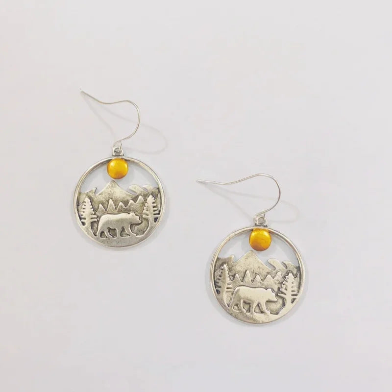 Orecchino artigianale delicato