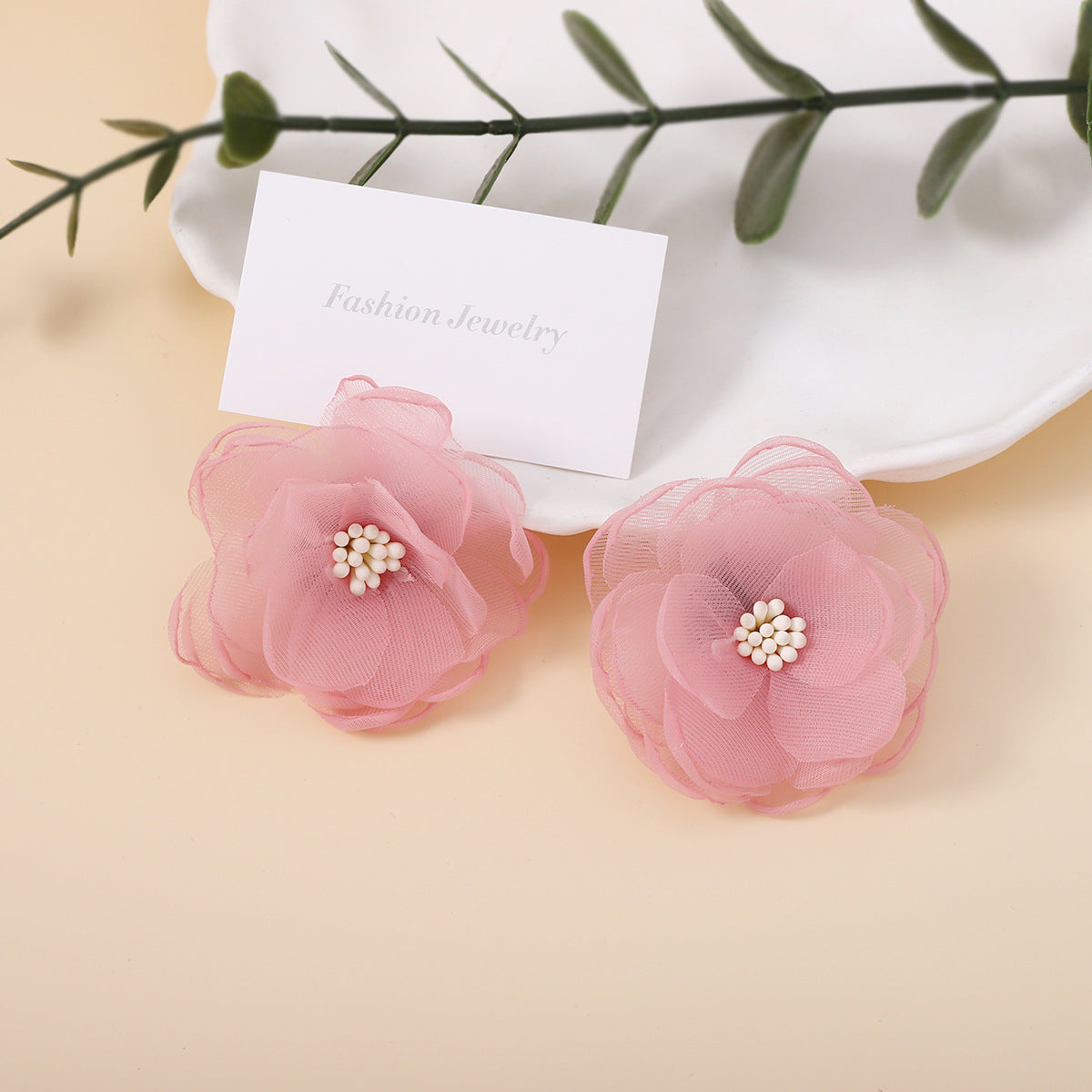 Orecchino vintage fatto a mano