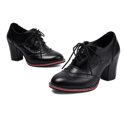 Scarpe Ortopediche Aggraziate dal Look Moderno