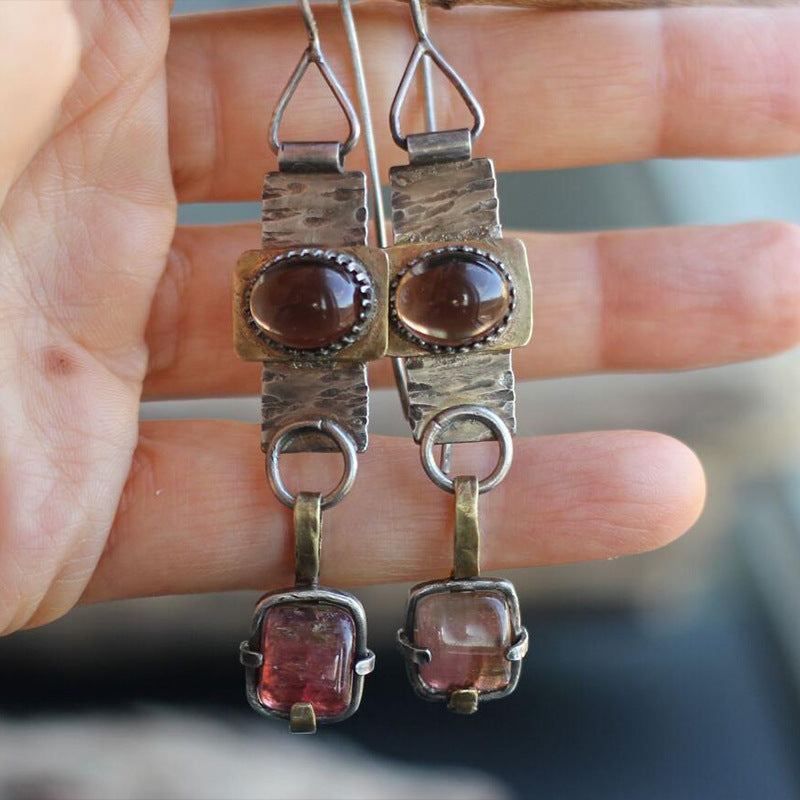 Orecchino artigianale delicato