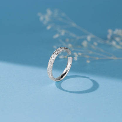 Anello bellissimo con stile unico