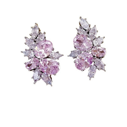 Orecchino artigianale delicato