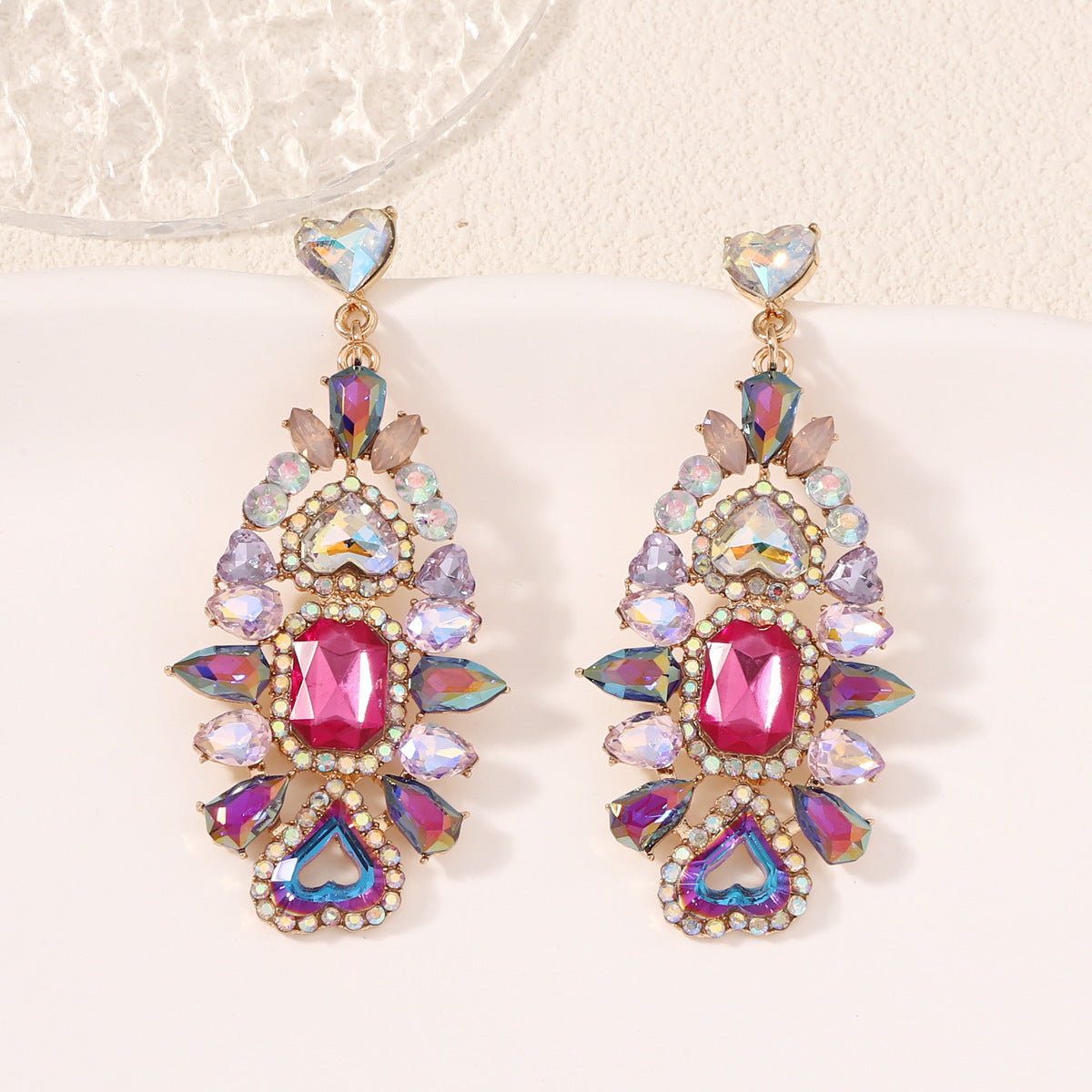 Orecchino affascinante per ogni occasione