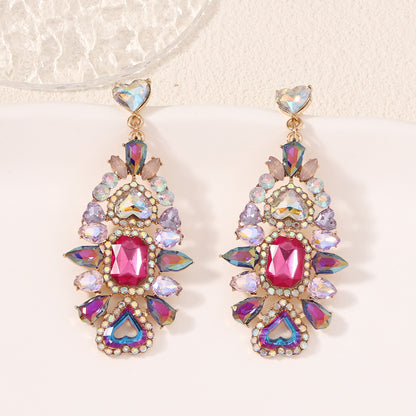 Orecchino affascinante per ogni occasione