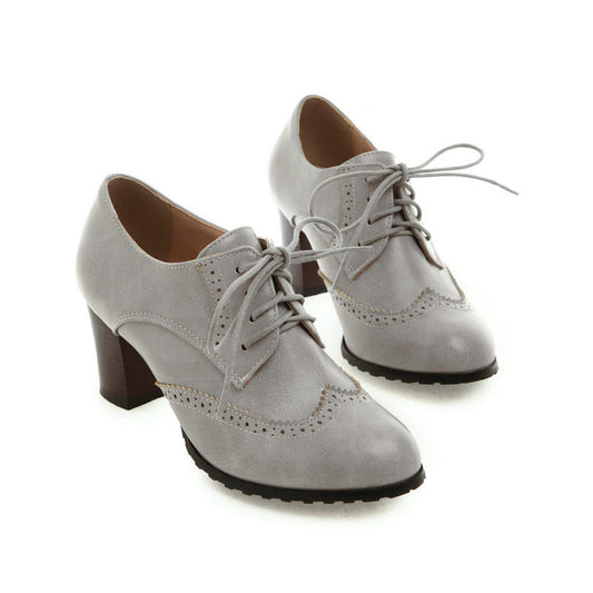Scarpe Ortopediche Aggraziate dal Look Moderno