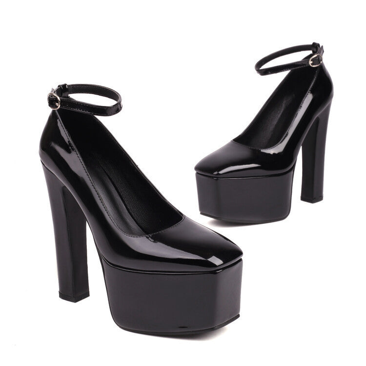 Scarpe Ortopediche Aggraziate dal Look Moderno