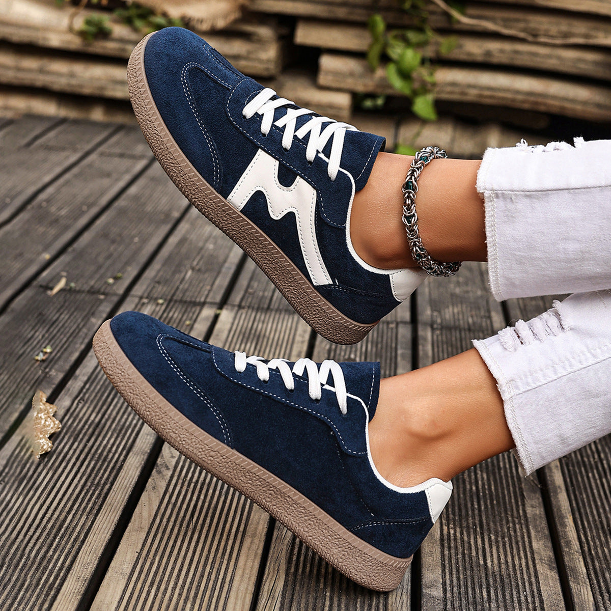 Scarpe Ortopediche Ispirate al Vintage