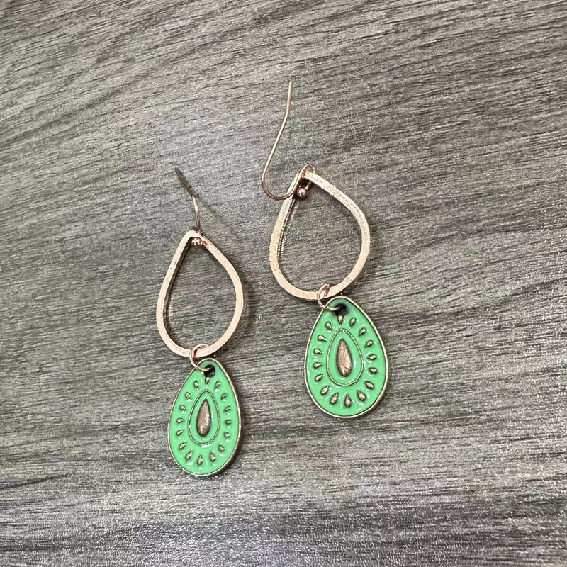 Orecchino bellissimo con stile unico