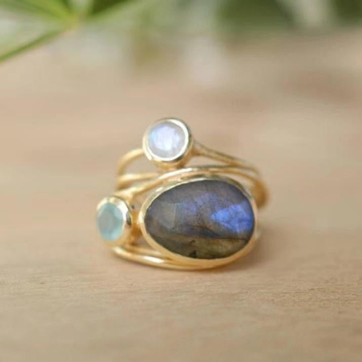 Anello affascinante per ogni occasione